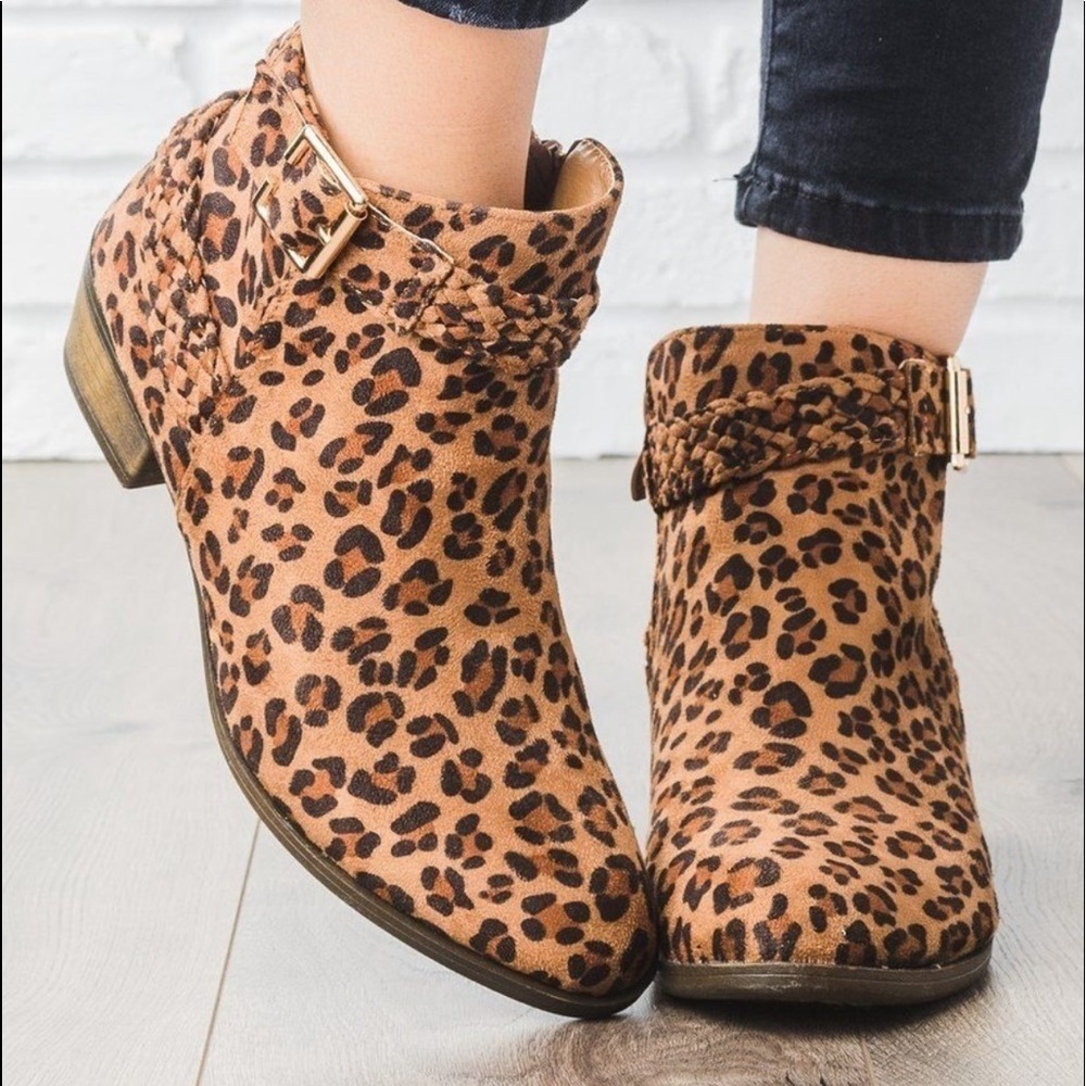 Weeboo ankle braided strap leopard bootie